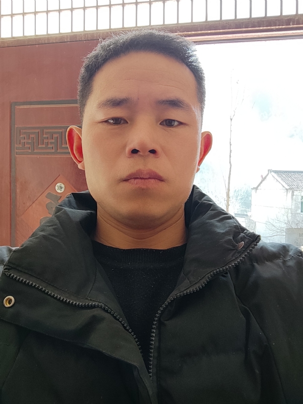 勇敢的成长的第一张照片--连云港相亲服务中心