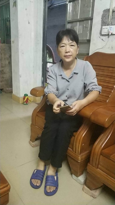 浮萍的第一张照片--连云港相亲服务中心