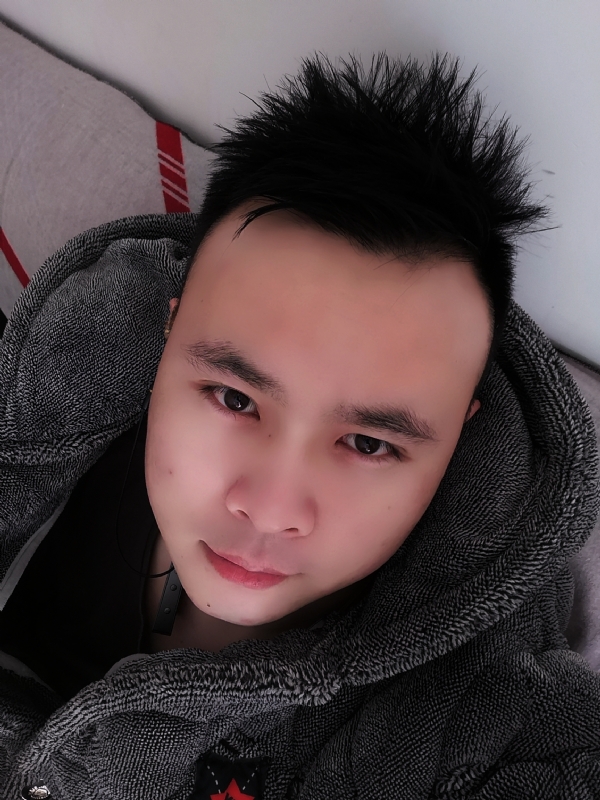 明明的第一张照片--连云港相亲服务中心