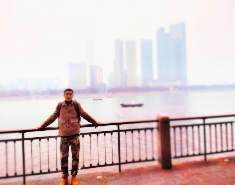 欢欣鼓舞的第一张照片--连云港相亲服务中心