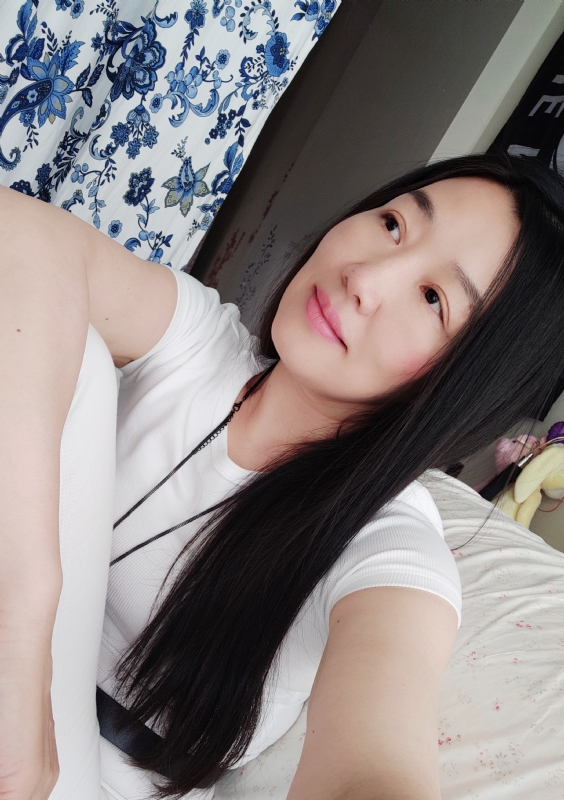 apple的第三张照片--连云港相亲服务中心