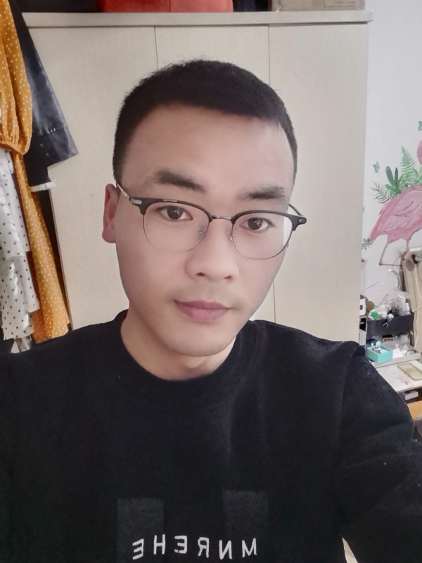 寻一个人的第一张照片--连云港相亲服务中心