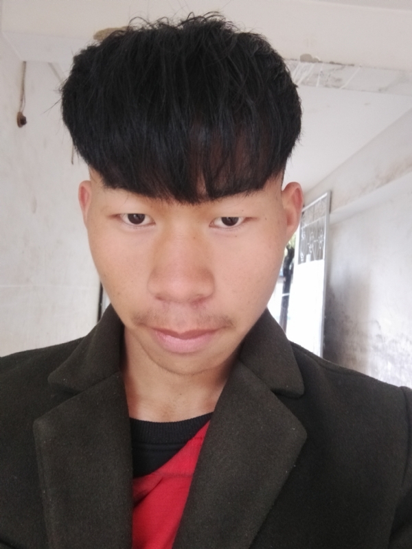 少年不在少的第二张照片--连云港相亲服务中心