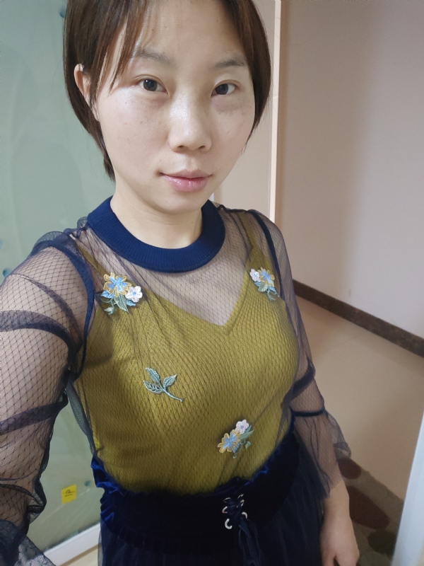 离落的第一张照片--连云港相亲服务中心