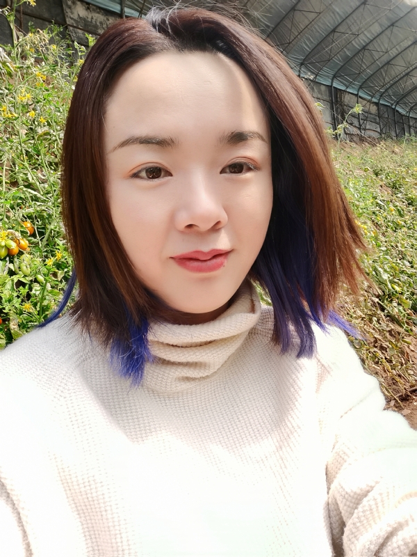 欣欣向荣的第一张照片--连云港相亲服务中心