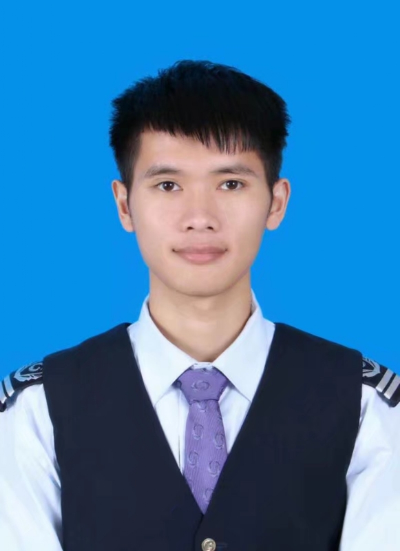 一头奔跑的熊的第一张照片--连云港相亲服务中心