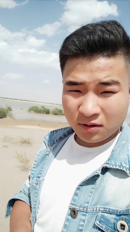 王强的第一张照片--连云港相亲服务中心