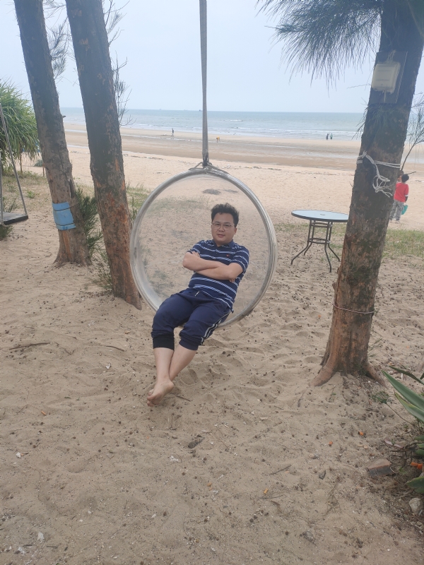 李开心的第一张照片--连云港相亲服务中心