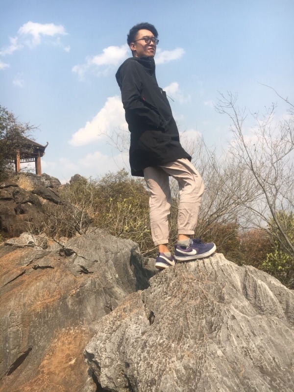 雨夜寻知己的第一张照片--连云港相亲服务中心