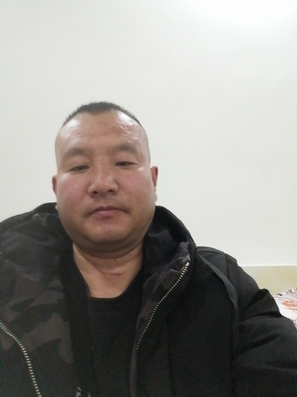 肖小江的第一张照片--连云港相亲服务中心