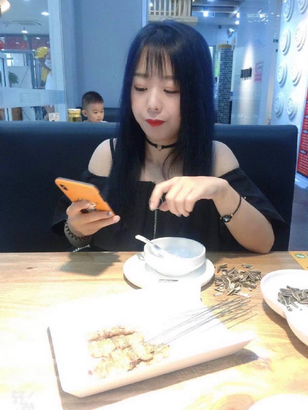 程程的第一张照片--连云港相亲服务中心