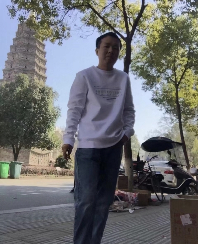 黄冈征婚的第一张照片--连云港相亲服务中心