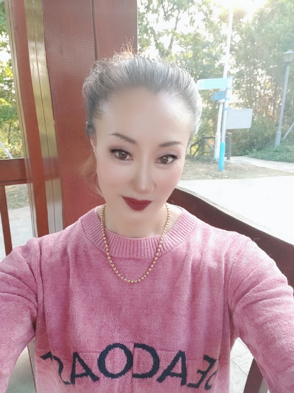 燕子的第五张照片--连云港相亲服务中心