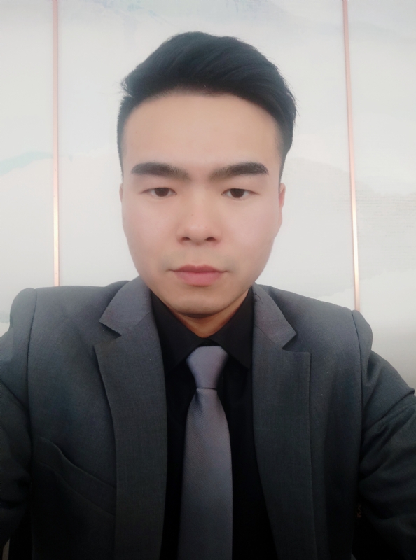 穿西装的鲨鱼的第一张照片--连云港相亲服务中心