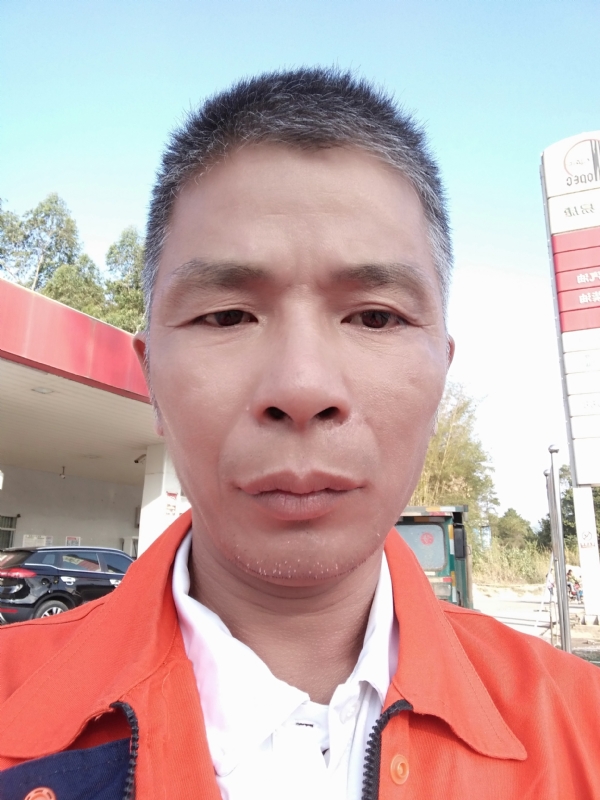 静候缘分的第一张照片--连云港相亲服务中心