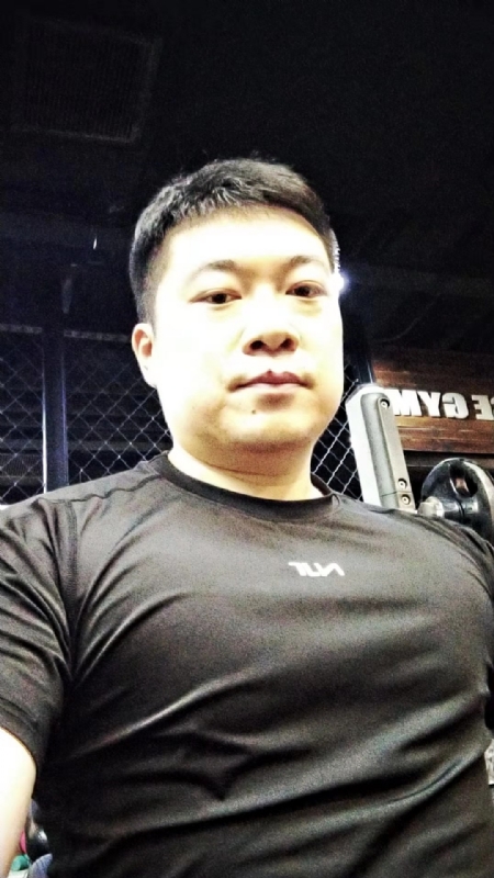 好想遇见你的第二张照片--连云港相亲服务中心