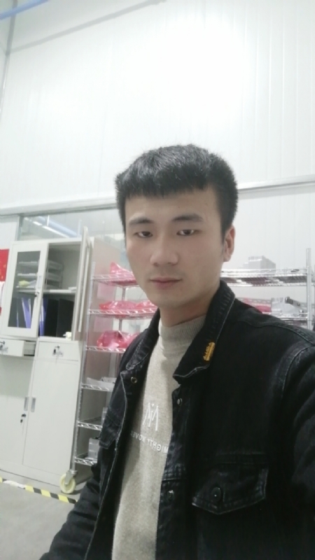 淡淡爱的第一张照片--连云港相亲服务中心