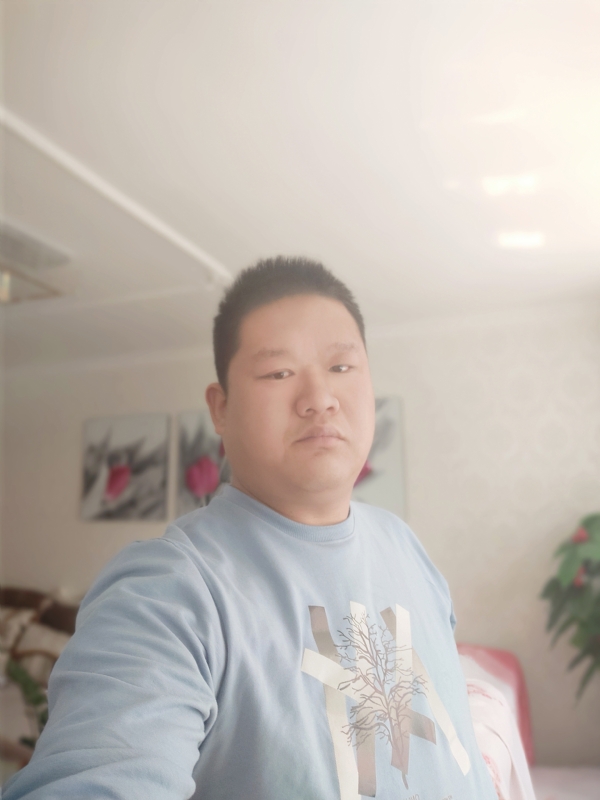 别无选择的第一张照片--连云港相亲服务中心