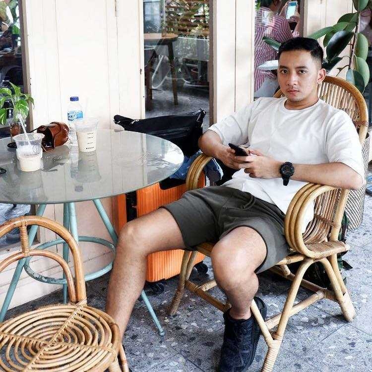 愛的供養的第一张照片--连云港相亲服务中心