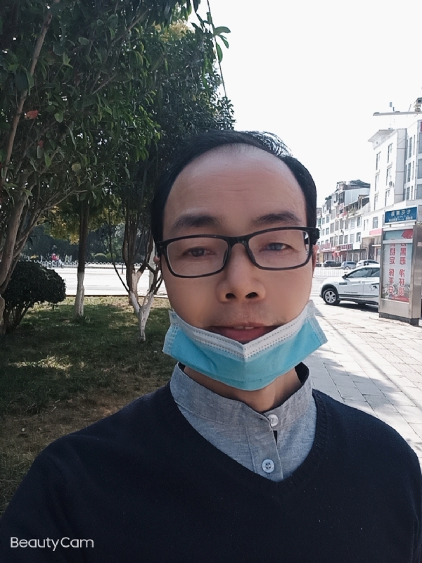 开心生活的第一张照片--连云港相亲服务中心