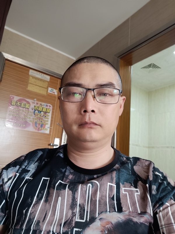 心梦无痕的第一张照片--连云港相亲服务中心