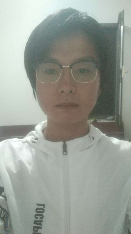 轻吻的第一张照片--连云港相亲服务中心