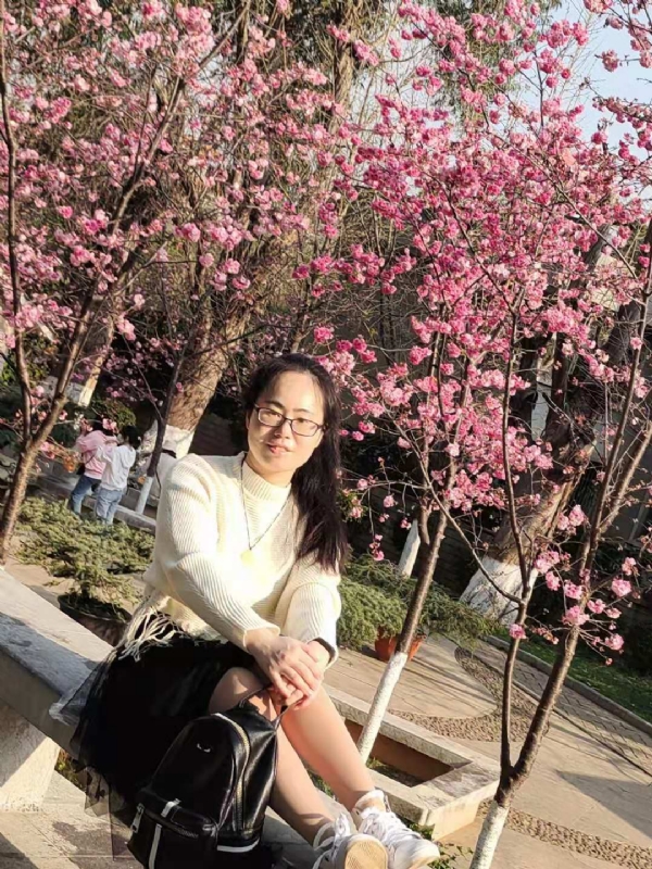 Nancy的第一张照片--连云港相亲服务中心