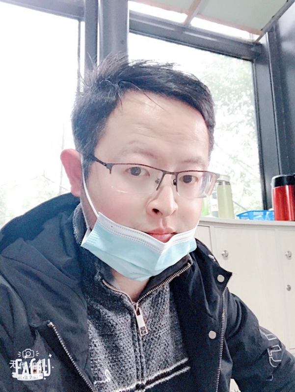 爱不渝的第二张照片--连云港相亲服务中心