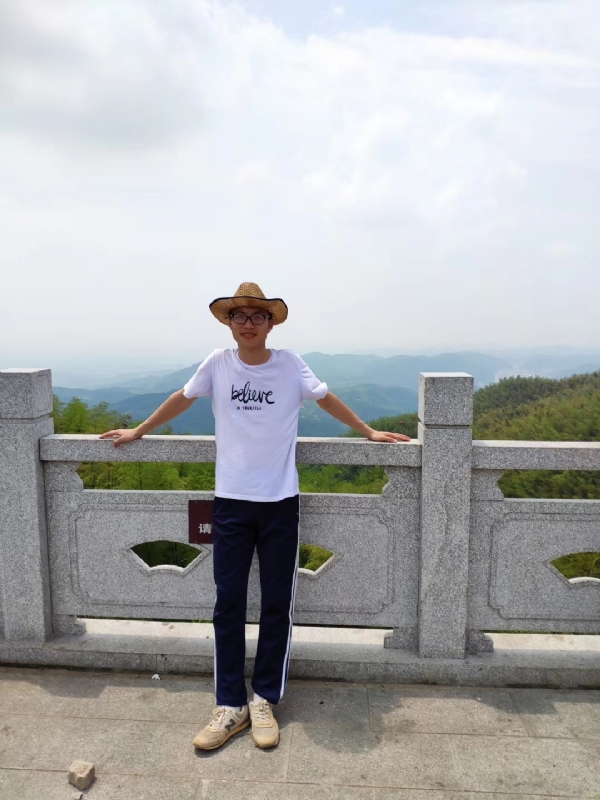 华华的第四张照片--连云港相亲服务中心