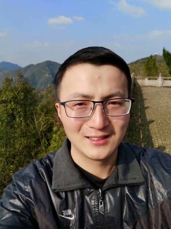 杨先生的第一张照片--连云港相亲服务中心