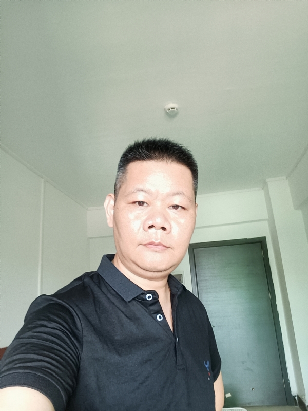 XAUXU的第一张照片--连云港相亲服务中心