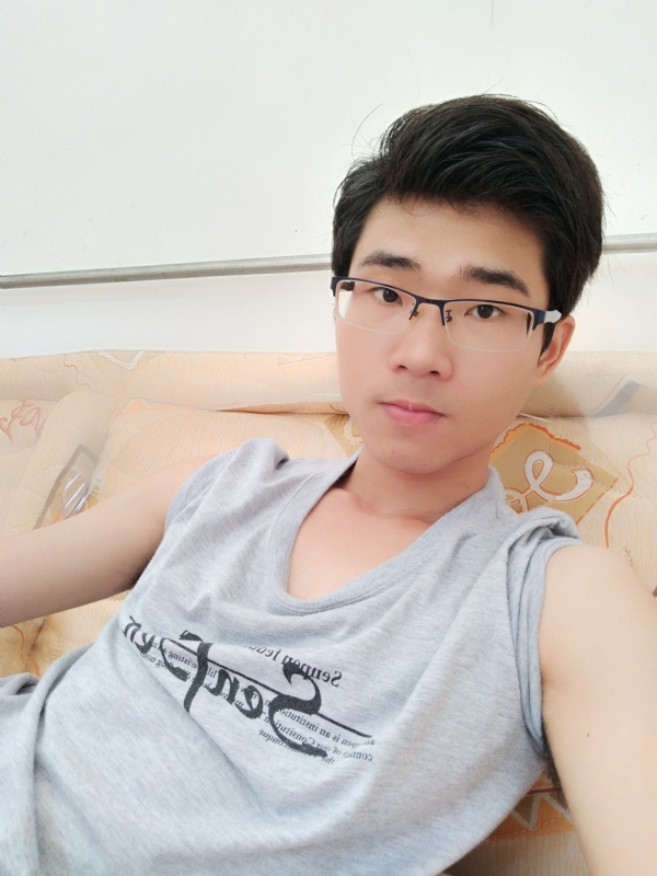 南国大帝的第一张照片--连云港相亲服务中心