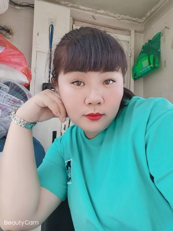 小不点的第一张照片--连云港相亲服务中心