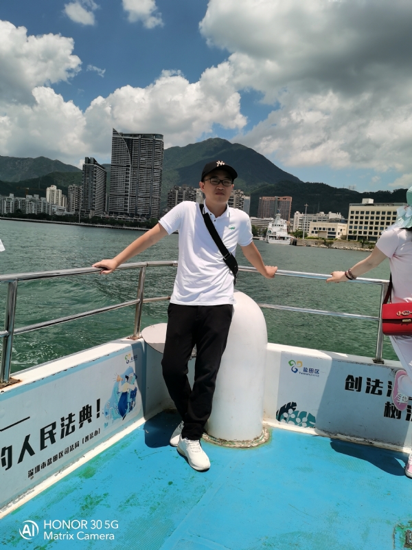 我有酒你有故事吗？的第一张照片--连云港相亲服务中心