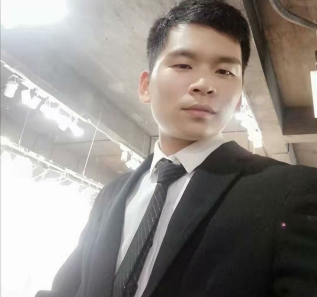 凌晨三点三分的第三张照片--连云港相亲服务中心