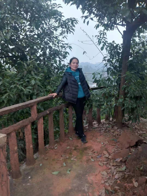 往事随风的第一张照片--连云港相亲服务中心