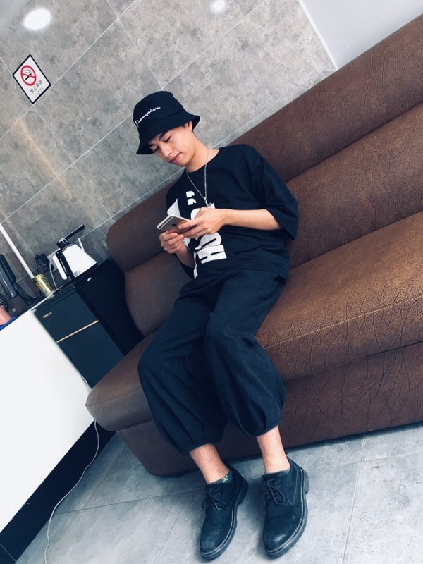 寻找的第三张照片--连云港相亲服务中心