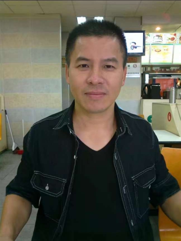 享受孤独的第一张照片--连云港相亲服务中心