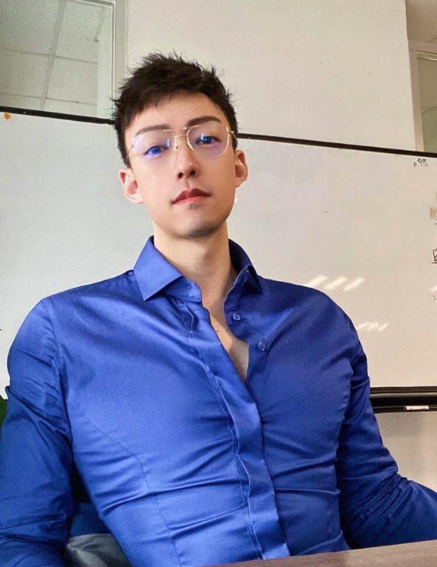 黎明的梦的第一张照片--连云港相亲服务中心