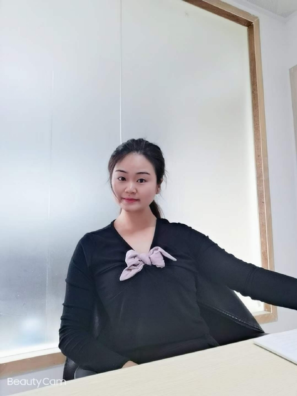 美美在深的第一张照片--连云港相亲服务中心