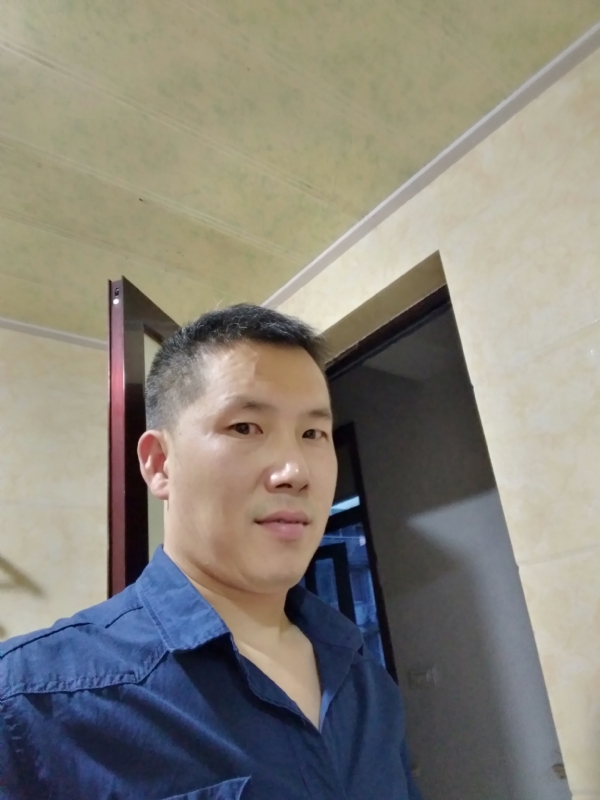 余生搀扶走的第一张照片--连云港相亲服务中心