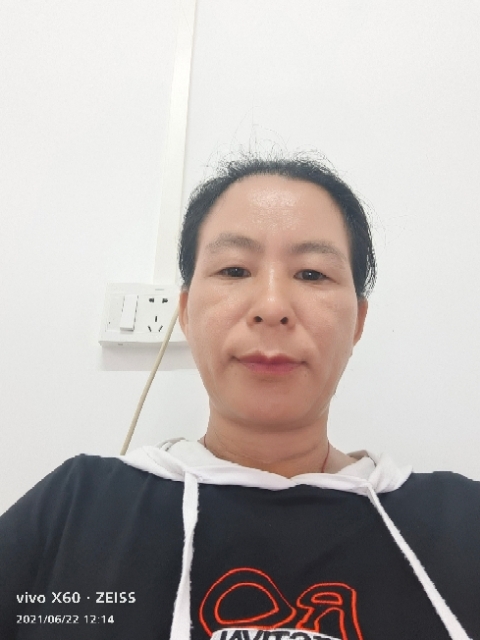 琼的第一张照片--连云港相亲服务中心