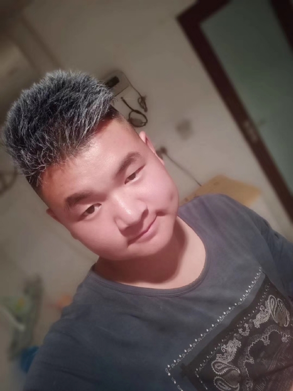 李子木的第二张照片--连云港相亲服务中心