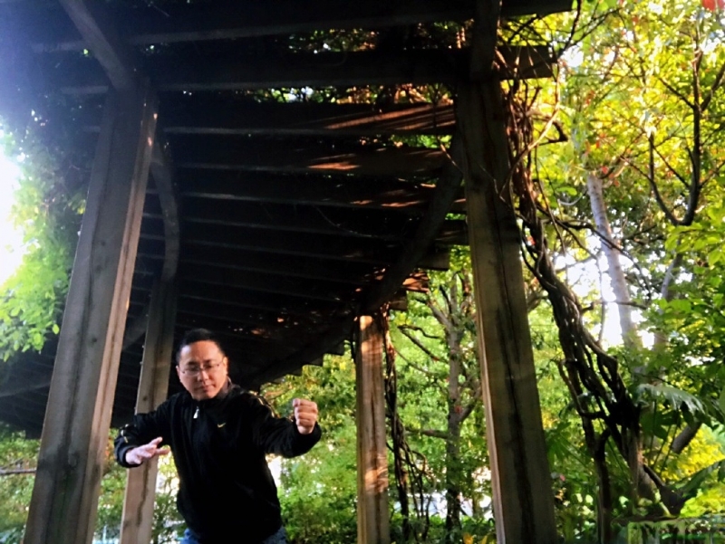 自故深情好受伤的第二张照片--连云港相亲服务中心