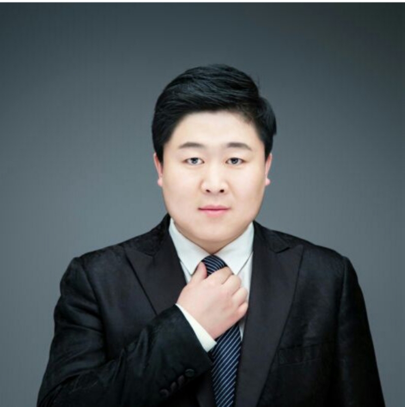 迷途小书童的第一张照片--连云港相亲服务中心