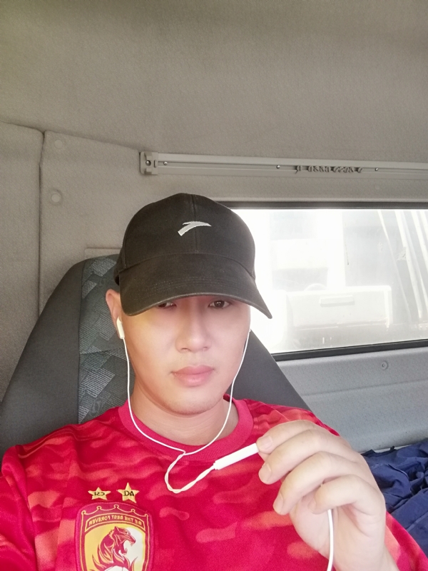 B大叔的第二张照片--连云港相亲服务中心