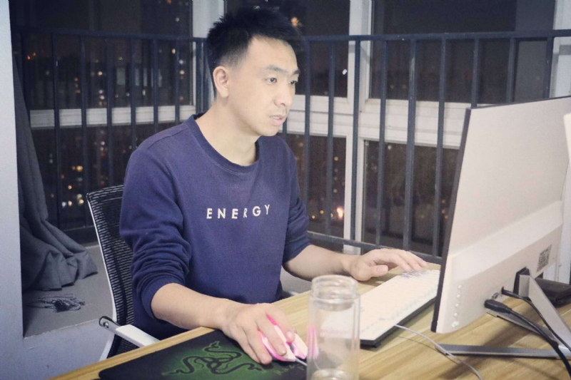 滞后的微笑的第二张照片--连云港相亲服务中心