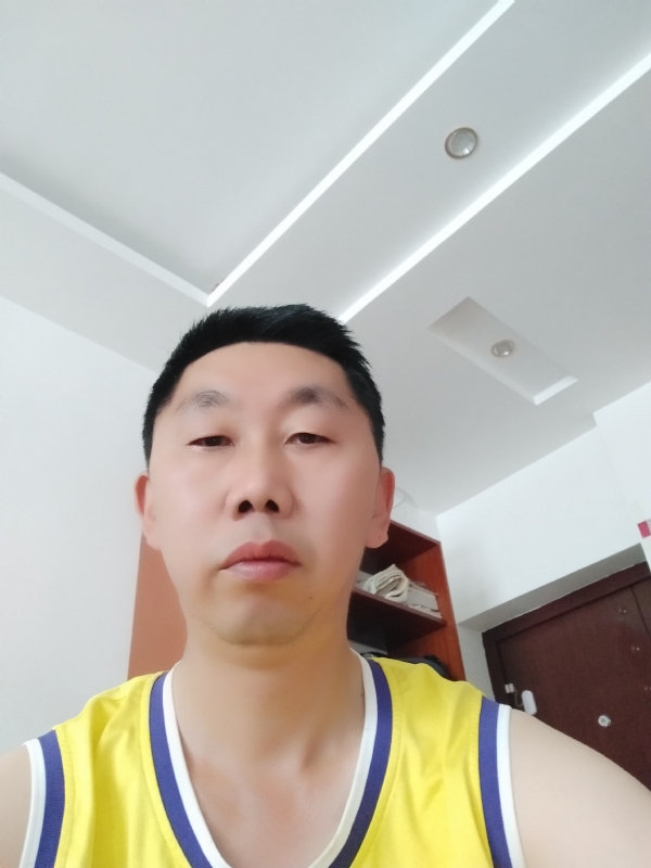 写尽半生纸上酸的第一张照片--连云港相亲服务中心