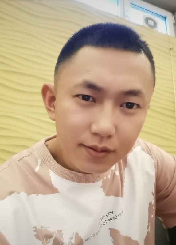 爱意随风起的第一张照片--连云港相亲服务中心