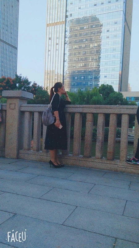 清秋的第二张照片--连云港相亲服务中心